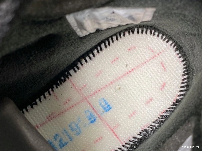 Air 5 x Jordan CT8480-001 Off-White Black 0611